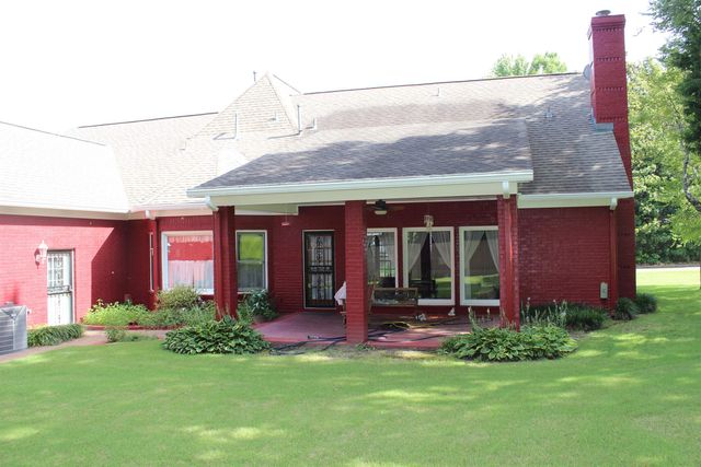 7584 FOSTER RIDGE RD, Germantown, TN 38138
