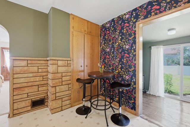 3 E Whitechapel Street, Mazomanie, WI 53560