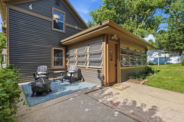 3 E Whitechapel Street, Mazomanie, WI 53560