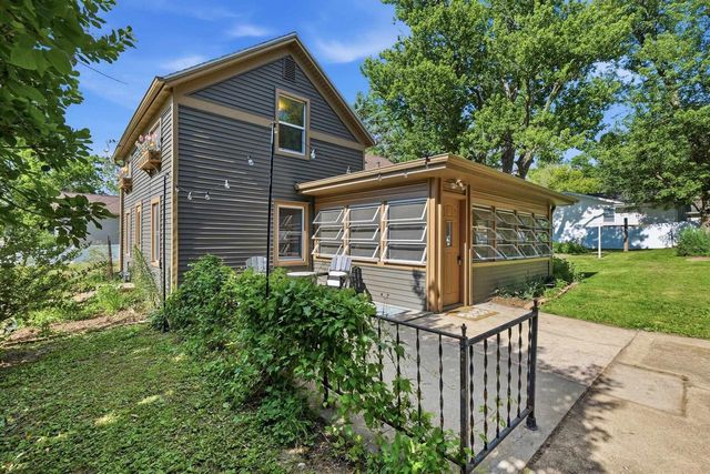 3 E Whitechapel Street, Mazomanie, WI 53560