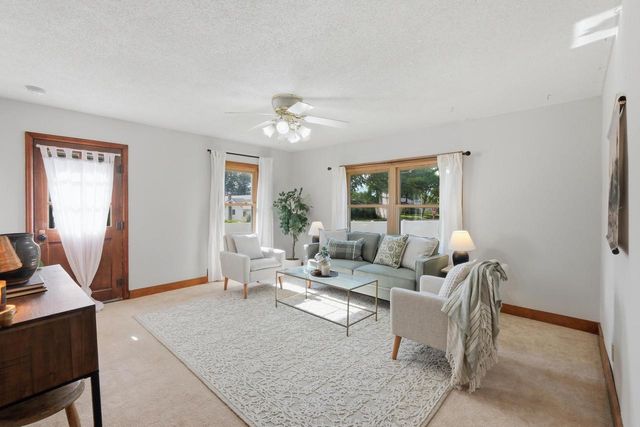 3 E Whitechapel Street, Mazomanie, WI 53560