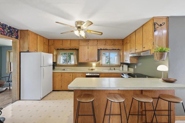 3 E Whitechapel Street, Mazomanie, WI 53560