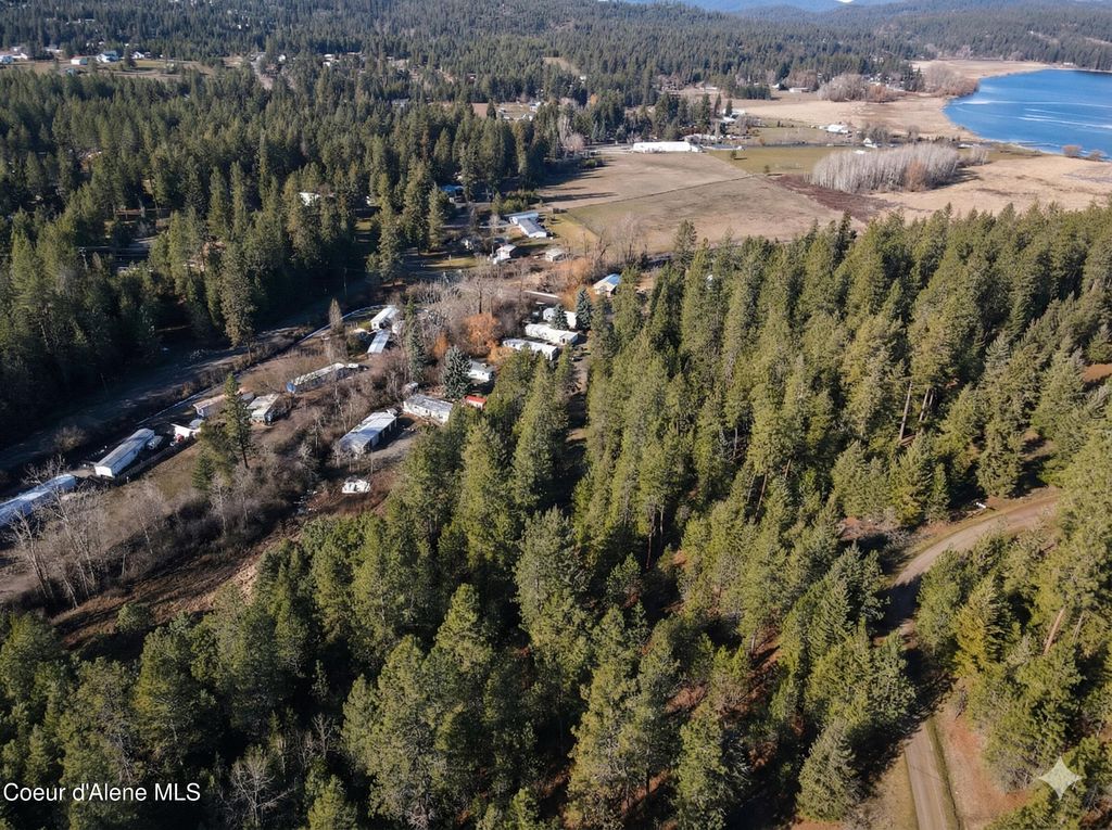 10176 N Cliff House RD, Hauser, ID 83854 photo 3