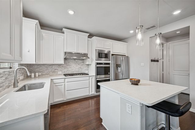 2536 Bozeman Lane, Carrollton, TX 75010