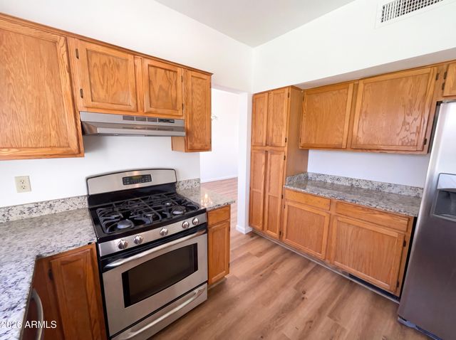 1143 E HARBOR VIEW Drive, Gilbert, AZ 85234