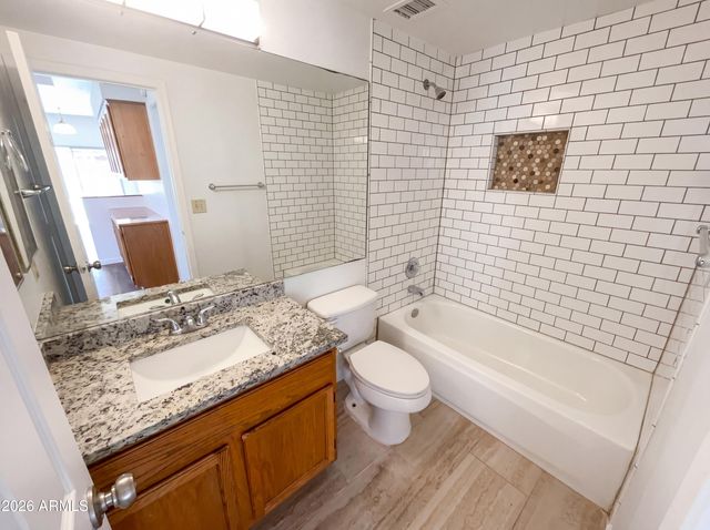 1143 E HARBOR VIEW Drive, Gilbert, AZ 85234