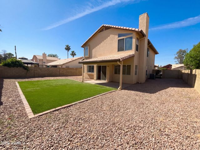 1143 E HARBOR VIEW Drive, Gilbert, AZ 85234