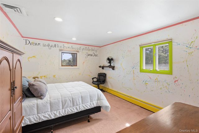 12 E Dosoris Lane, Dix Hills, NY 11746