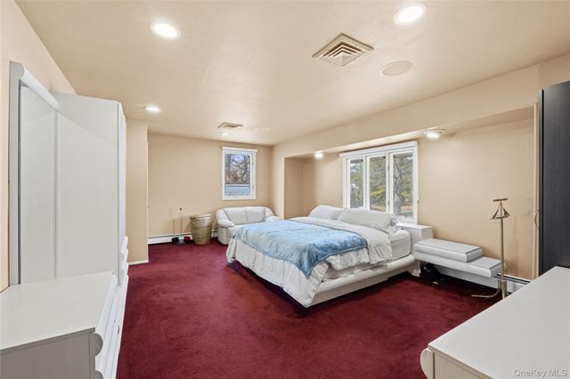 12 E Dosoris Lane, Dix Hills, NY 11746