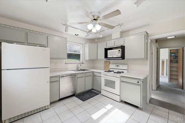 4436 Andreas Avenue, Green Twp, OH 45211