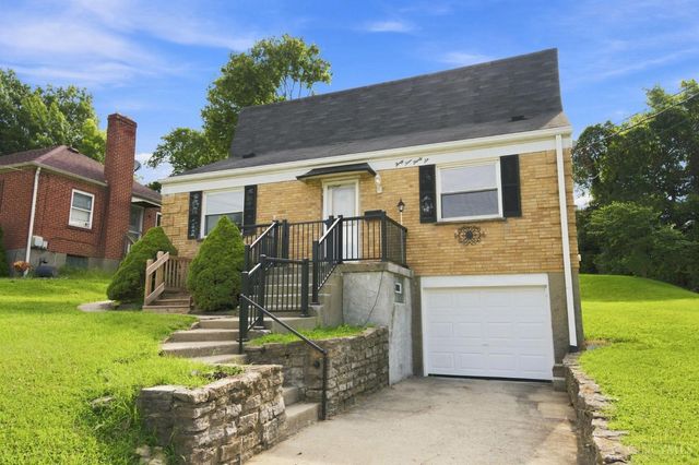 4436 Andreas Avenue, Green Twp, OH 45211