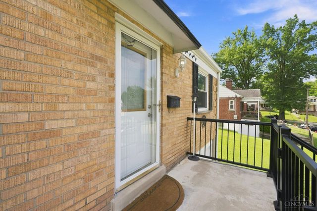 4436 Andreas Avenue, Green Twp, OH 45211