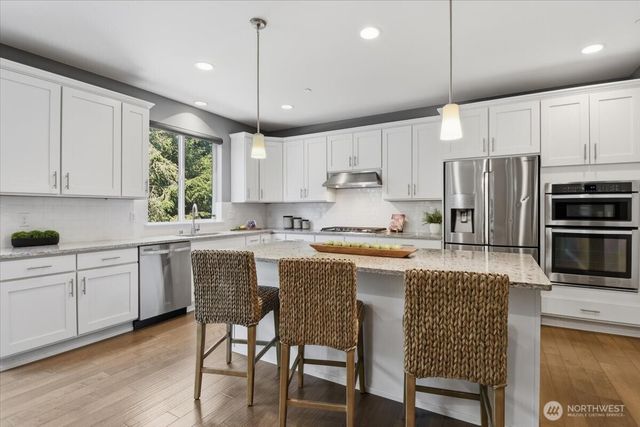 9125 Satterlee Avenue SE, Snoqualmie, WA 98065