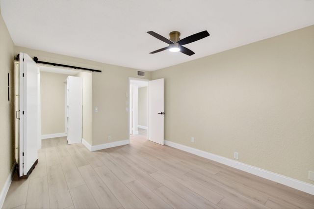 225 Seville Boulevard J, Delray Beach, FL 33446