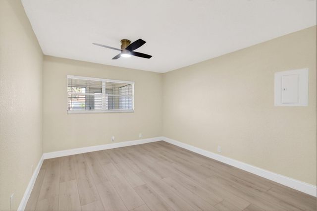 225 Seville Boulevard J, Delray Beach, FL 33446