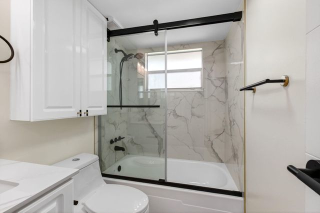 225 Seville Boulevard J, Delray Beach, FL 33446