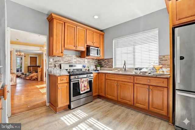 1421 W FISHER AVE, Philadelphia, PA 19141
