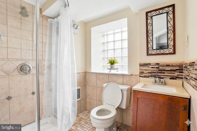 1421 W FISHER AVE, Philadelphia, PA 19141