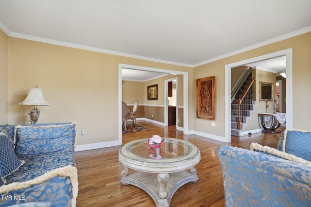 232 Roscommon Drive, Bristol, TN 37620