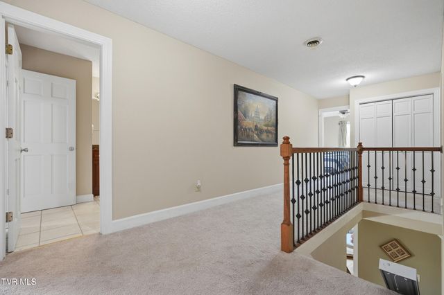 232 Roscommon Drive, Bristol, TN 37620