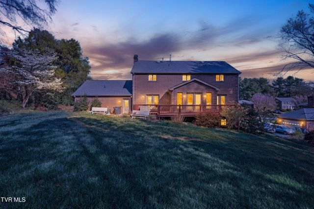 232 Roscommon Drive, Bristol, TN 37620