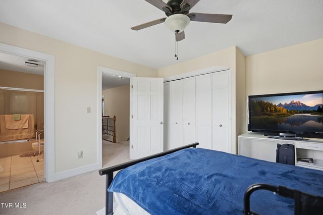 232 Roscommon Drive, Bristol, TN 37620