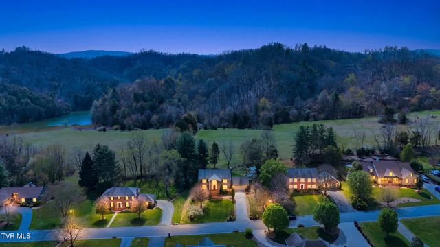 232 Roscommon Drive, Bristol, TN 37620