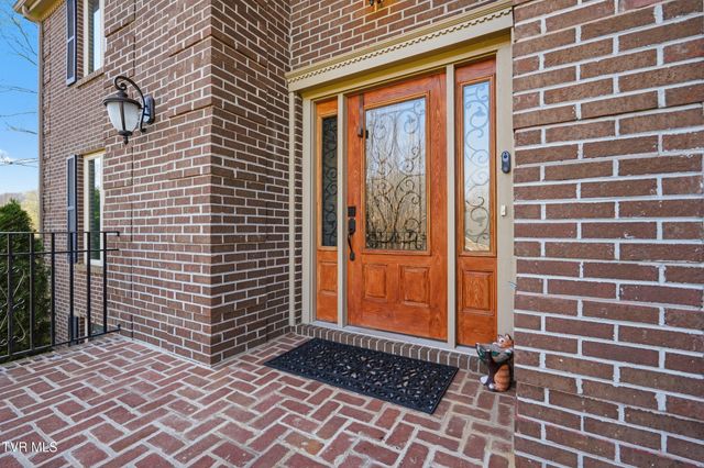 232 Roscommon Drive, Bristol, TN 37620