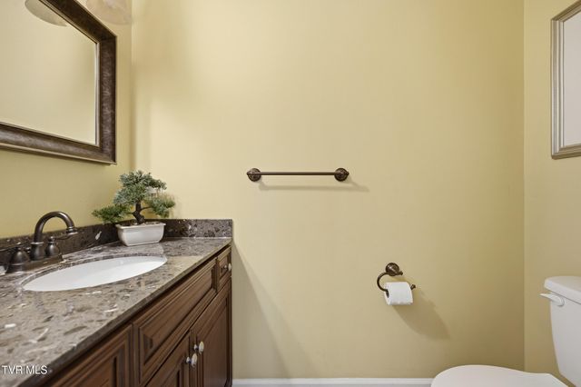 232 Roscommon Drive, Bristol, TN 37620