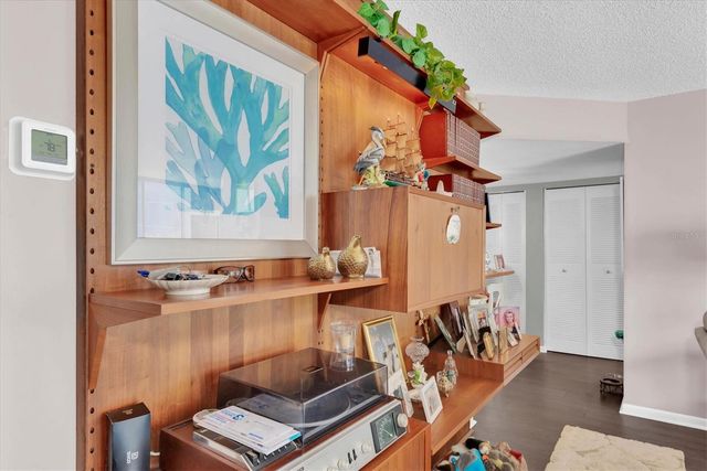 660 ISLAND WAY 506, Clearwater Beach, FL 33767