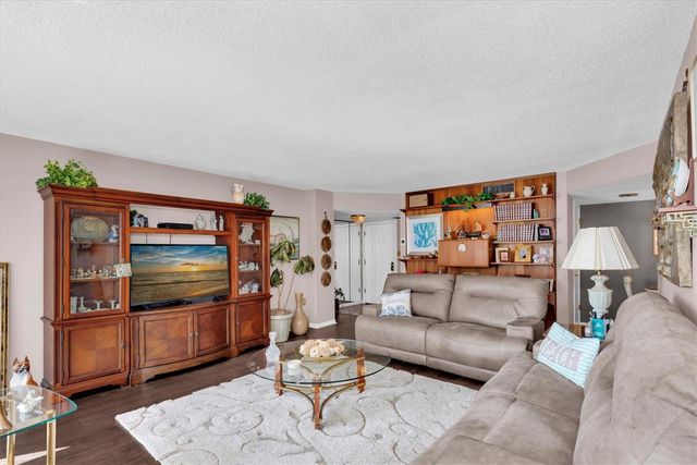 660 ISLAND WAY 506, Clearwater Beach, FL 33767