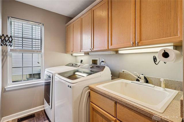 33 Christman Drive, Springboro, OH 45066