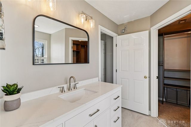 33 Christman Drive, Springboro, OH 45066