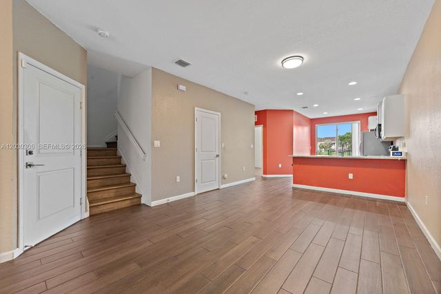 2390 SE 15th St, Homestead, FL 33035