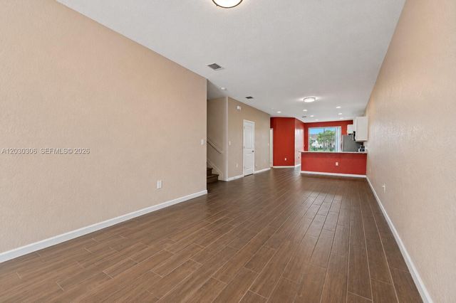 2390 SE 15th St, Homestead, FL 33035