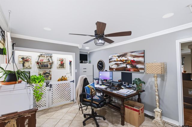 1414 W Hideaway Ln, Hideaway, TX 75771
