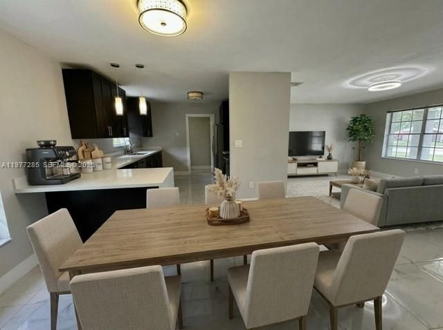 1500 NE 137th St, North Miami, FL 33161