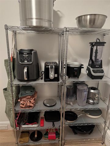 83 Vanderbilt Avenue, West Babylon, NY 11704