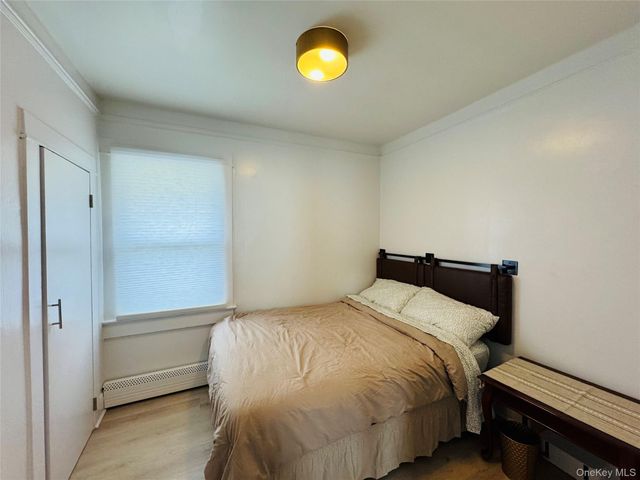 83 Vanderbilt Avenue, West Babylon, NY 11704