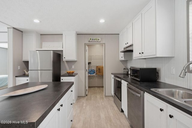 2382 Captains Wheel Avenue SW, Supply, NC 28462