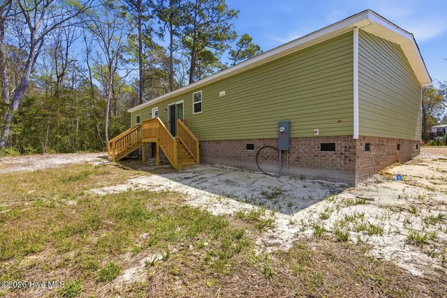 2382 Captains Wheel Avenue SW, Supply, NC 28462