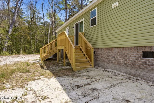 2382 Captains Wheel Avenue SW, Supply, NC 28462