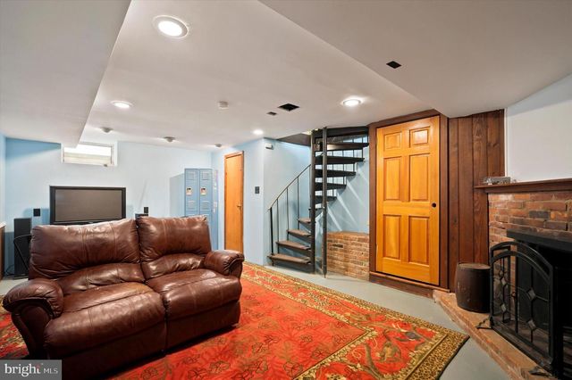 37 GREEN ST, Souderton, PA 18964