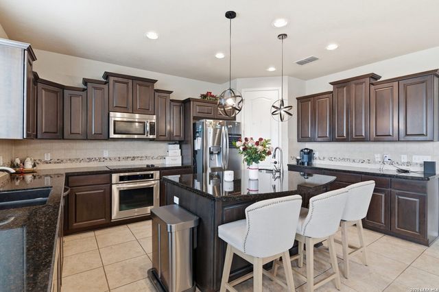 17731 Via Del Oro, San Antonio, TX 78257