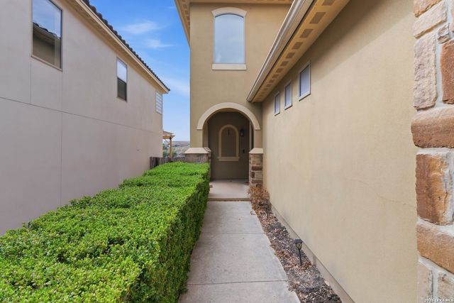 17731 Via Del Oro, San Antonio, TX 78257