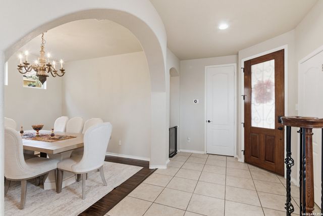 17731 Via Del Oro, San Antonio, TX 78257