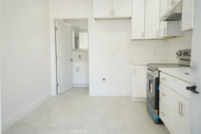 9903 Westhaven Circle, Westminster, CA 92683