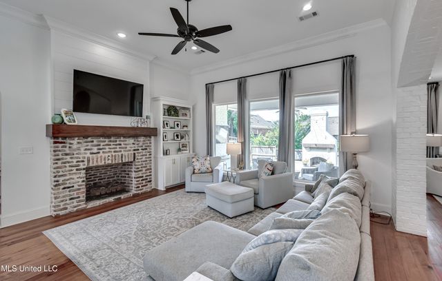 107 Deer Hollow, Brandon, MS 39047