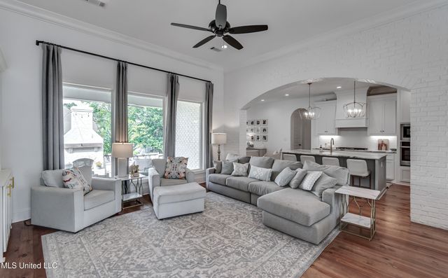 107 Deer Hollow, Brandon, MS 39047