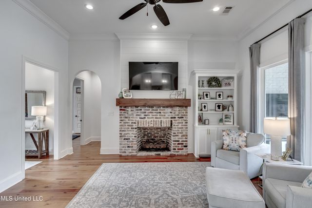 107 Deer Hollow, Brandon, MS 39047